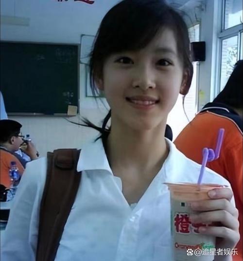 奶茶妹妹怀孕消息是否成为最新营销热点引爆全网讨论？