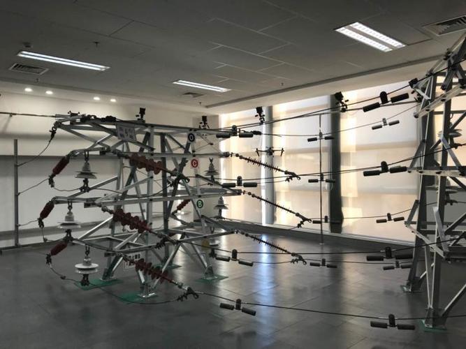 动作捕捉技术如何助力中国电力科学研究院构建边云结合的电力自主巡检系统？