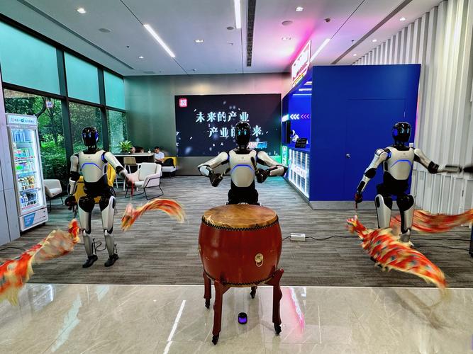 智聊新纪元：中国版，未来对话领航者，谁是引领对话新潮流的科技先锋？
