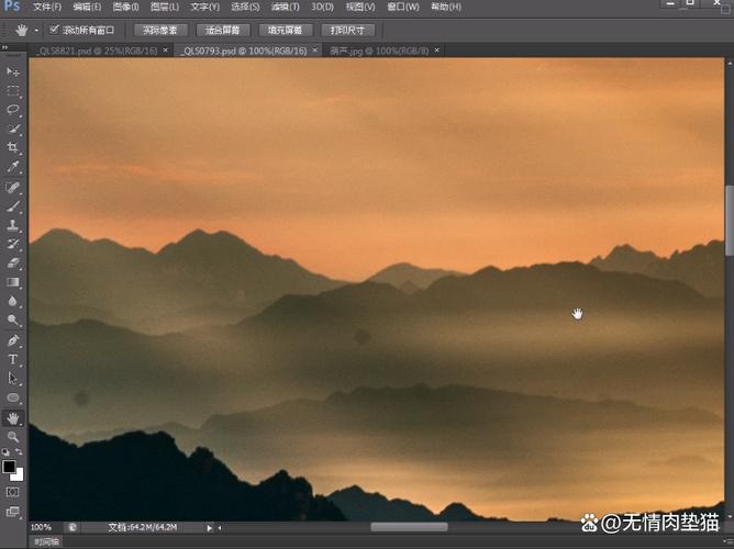 如何使用Vue和iView实现多张图片的大图预览、缩放及翻转功能？
