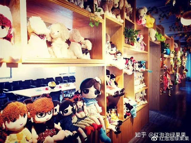 绒言绒语如何阐述毛绒玩具定制与品牌IP吉祥物定制的紧密联系？